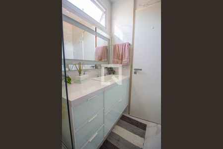 Apartamento à venda com 140m², 3 quartos e 2 vagasBanheiro da Suíte