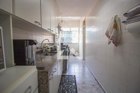 Apartamento à venda com 140m², 3 quartos e 2 vagasCozinha