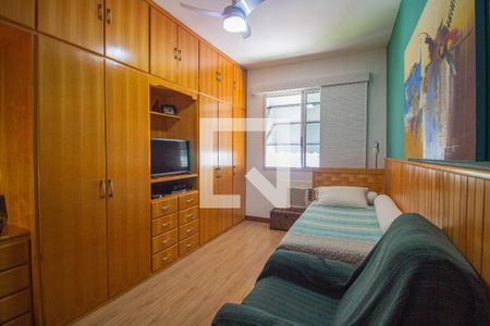 Apartamento à venda com 140m², 3 quartos e 2 vagasQuarto 2