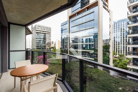 Varanda  de apartamento para alugar com 1 quarto, 43m² em Itaim Bibi, São Paulo