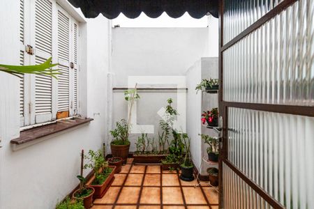 Jardim de inverno de casa para alugar com 4 quartos, 519m² em Cambuci, São Paulo