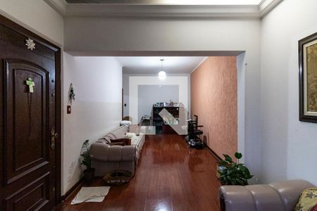 Sala de casa para alugar com 4 quartos, 519m² em Cambuci, São Paulo