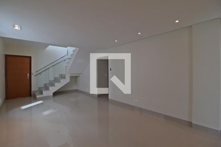 Sala de apartamento para alugar com 3 quartos, 205m² em Tabajaras, Uberlândia