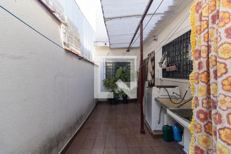 Casa à venda com 170m², 3 quartos e 2 vagasLavanderia