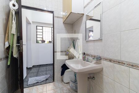 Casa à venda com 170m², 3 quartos e 2 vagasBanheiro 1