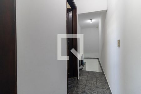 Casa à venda com 170m², 3 quartos e 2 vagasCorredor