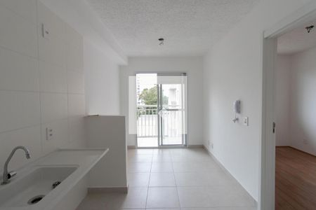 Sala/Cozinha de apartamento para alugar com 1 quarto, 29m² em Vila Guilherme, São Paulo