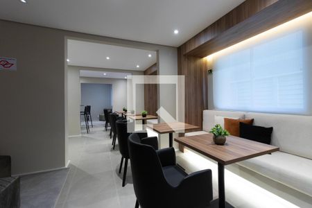 Apartamento para alugar com 29m², 1 quarto e sem vaga Apartamento para alugar com 29m², 1 quarto e sem vagaÁrea comum - Salão de festas