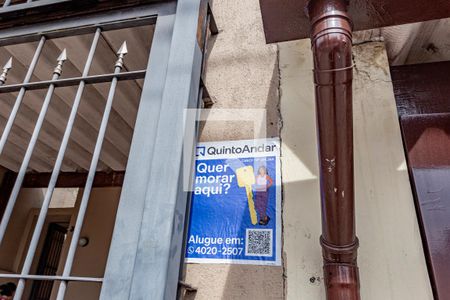 Casa à venda com 150m², 2 quartos e 2 vagasPlaquinha