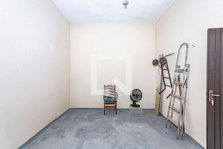 Casa à venda com 150m², 2 quartos e 2 vagasEdicula