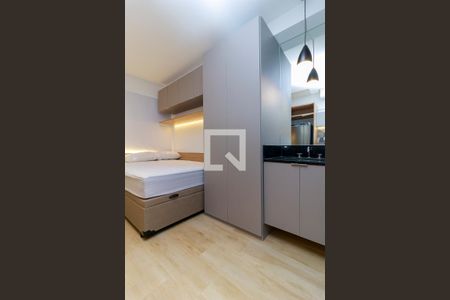 Studio de kitnet/studio para alugar com 1 quarto, 20m² em Jardim das Acacias, São Paulo