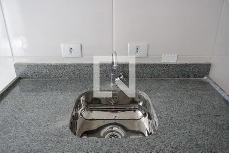 Cozinha e Área de Serviço de apartamento para alugar com 1 quarto, 36m² em Vila Gustavo, São Paulo