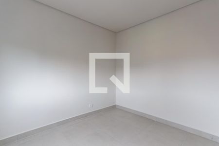 Quarto 1 de apartamento para alugar com 2 quartos, 44m² em Vila Gustavo, São Paulo