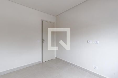 Quarto 2 de apartamento para alugar com 2 quartos, 47m² em Vila Gustavo, São Paulo