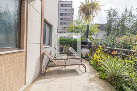 Apartamento à venda com 164m², 4 quartos e 2 vagasVaranda