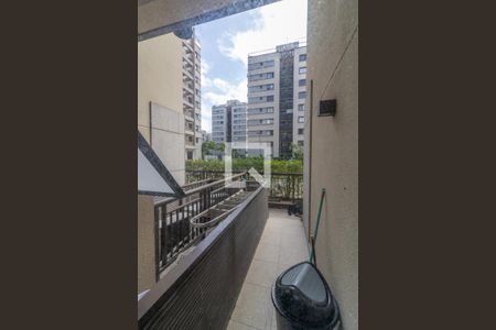 Apartamento à venda com 164m², 4 quartos e 2 vagasCozinha e Área de Serviço