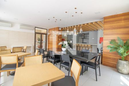 Apartamento à venda com 164m², 4 quartos e 2 vagasÁrea comum - Salão de festas