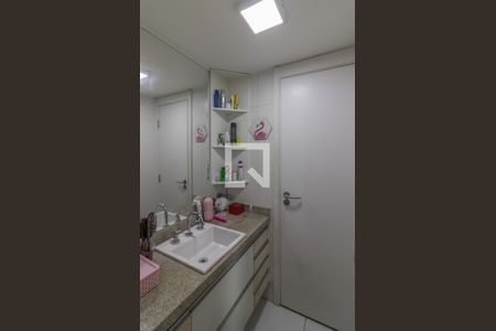 Apartamento à venda com 164m², 4 quartos e 2 vagasSuíte (Canadense) - banheiro