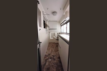 Apartamento à venda com 80m², 3 quartos e 1 vagaÁrea de Serviço