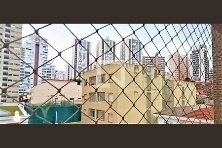 Apartamento à venda com 80m², 3 quartos e 1 vagaQuarto 1 - Vista