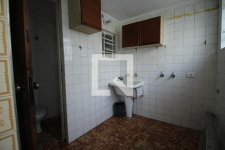 Banheiro de casa à venda com 2 quartos, 120m² em Maranhão, São Paulo