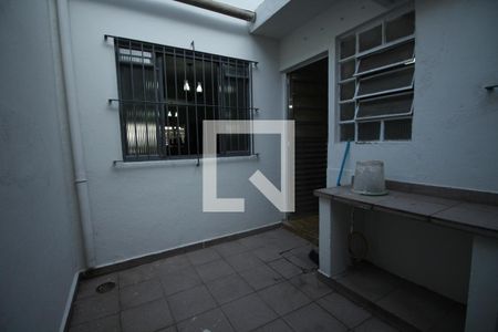 Casa à venda com 120m², 2 quartos e 2 vagasArea Comum