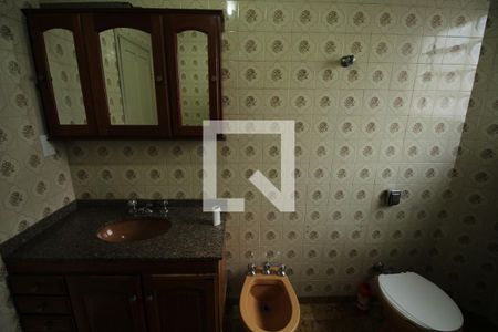 Casa à venda com 120m², 2 quartos e 2 vagasBanheiro