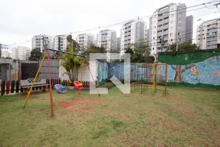 Apartamento à venda com 65m², 3 quartos e 1 vaga Apartamento à venda com 65m², 3 quartos e 1 vagaÁrea comum - Playground