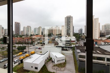 Sala, vista  de apartamento à venda com 2 quartos, 72m² em Vila Cordeiro, São Paulo
