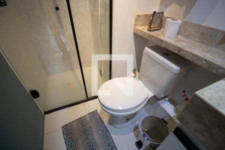 Banheiro de apartamento à venda com 1 quarto, 34m² em Jurubatuba, São Paulo