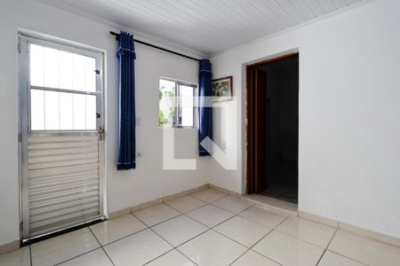 Casa à venda com 450m², 2 quartos e sem vagaEdícula - Sala