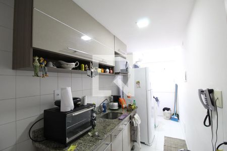 Apartamento para alugar com 75m², 2 quartos e 2 vagasCozinha