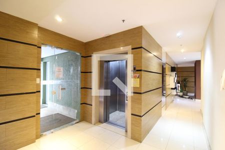 Apartamento para alugar com 75m², 2 quartos e 2 vagasHall de entrada