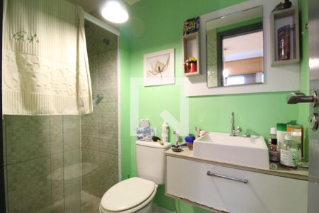 Apartamento para alugar com 75m², 2 quartos e 2 vagasBanheiro Quarto 2 (Suíte)