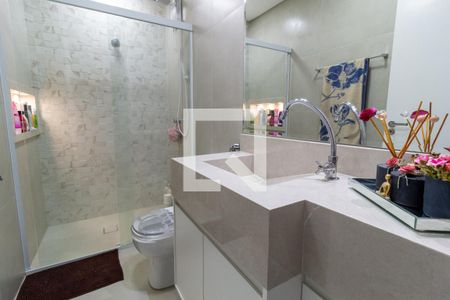 Casa à venda com 104m², 3 quartos e 2 vagasBanheiro