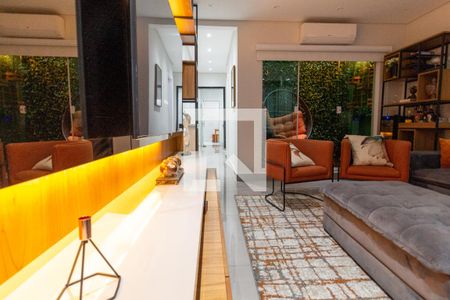 Sala de casa à venda com 3 quartos, 104m² em Vila Santa Isabel, São Paulo