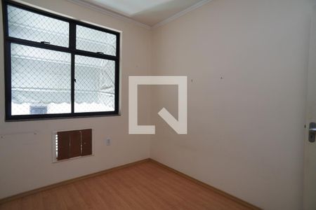 Apartamento à venda com 75m², 2 quartos e 1 vagaQuarto 2