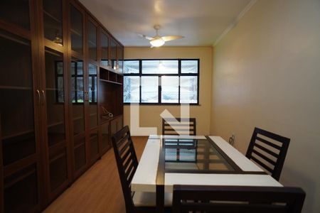 Apartamento à venda com 75m², 2 quartos e 1 vagaSala