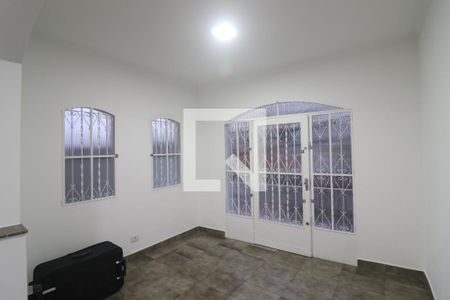 Sala  de casa para alugar com 2 quartos, 120m² em Jardim São Paulo, São Paulo