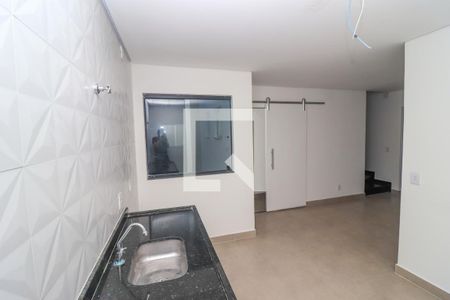 Casa de condomínio à venda com 119m², 3 quartos e 2 vagasCozinha