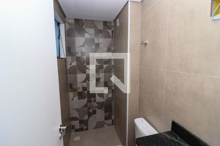 Casa de condomínio à venda com 119m², 3 quartos e 2 vagasBanheiro da Suíte