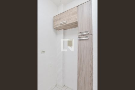 Cozinha de kitnet/studio para alugar com 1 quarto, 18m² em Bela Vista, São Paulo