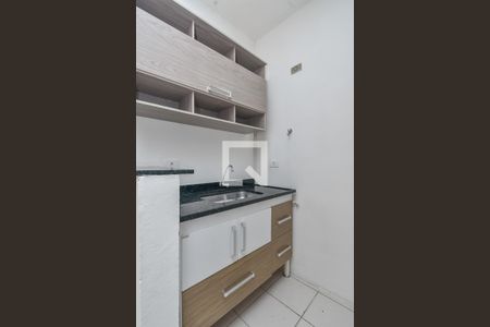 Cozinha de kitnet/studio para alugar com 1 quarto, 18m² em Bela Vista, São Paulo