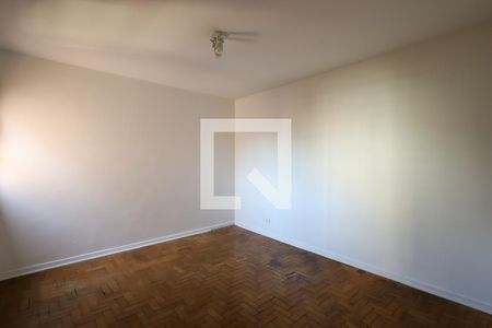 Casa para alugar com 250m², 3 quartos e 3 vagas Casa para alugar com 250m², 3 quartos e 3 vagasQuarto 2