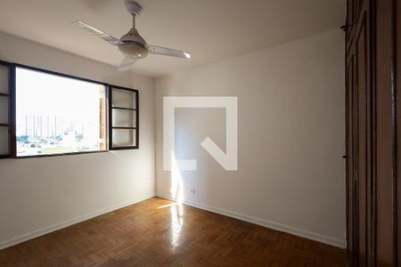 Casa para alugar com 250m², 3 quartos e 3 vagas Casa para alugar com 250m², 3 quartos e 3 vagasSuíte