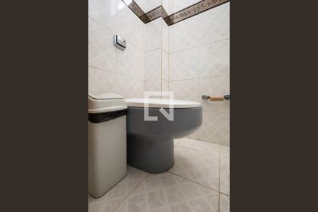 Casa para alugar com 250m², 3 quartos e 3 vagas Casa para alugar com 250m², 3 quartos e 3 vagasLavabo