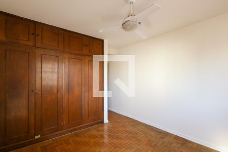 Casa para alugar com 250m², 3 quartos e 3 vagas Casa para alugar com 250m², 3 quartos e 3 vagasSuíte