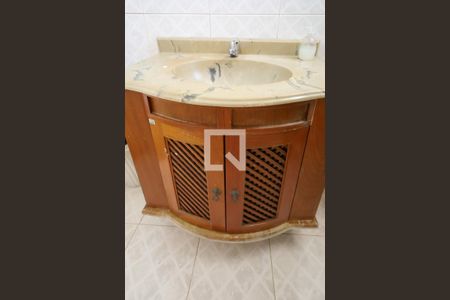 Casa para alugar com 250m², 3 quartos e 3 vagas Casa para alugar com 250m², 3 quartos e 3 vagasLavabo