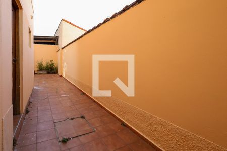 Casa para alugar com 250m², 3 quartos e 3 vagas Casa para alugar com 250m², 3 quartos e 3 vagasQuintal