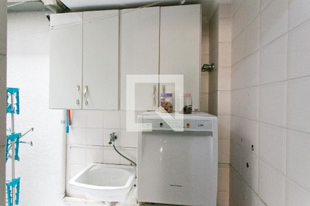 Casa de condomínio à venda com 134m², 3 quartos e 2 vagasÁrea de Serviço